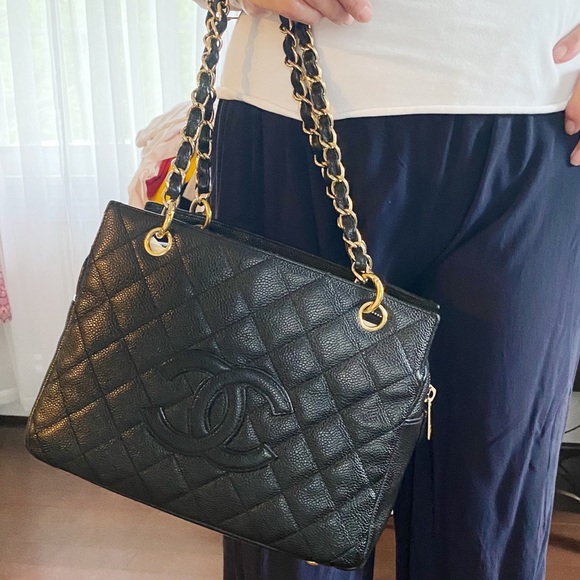 CHANEL petit timeless tote - Picture 6 of 6